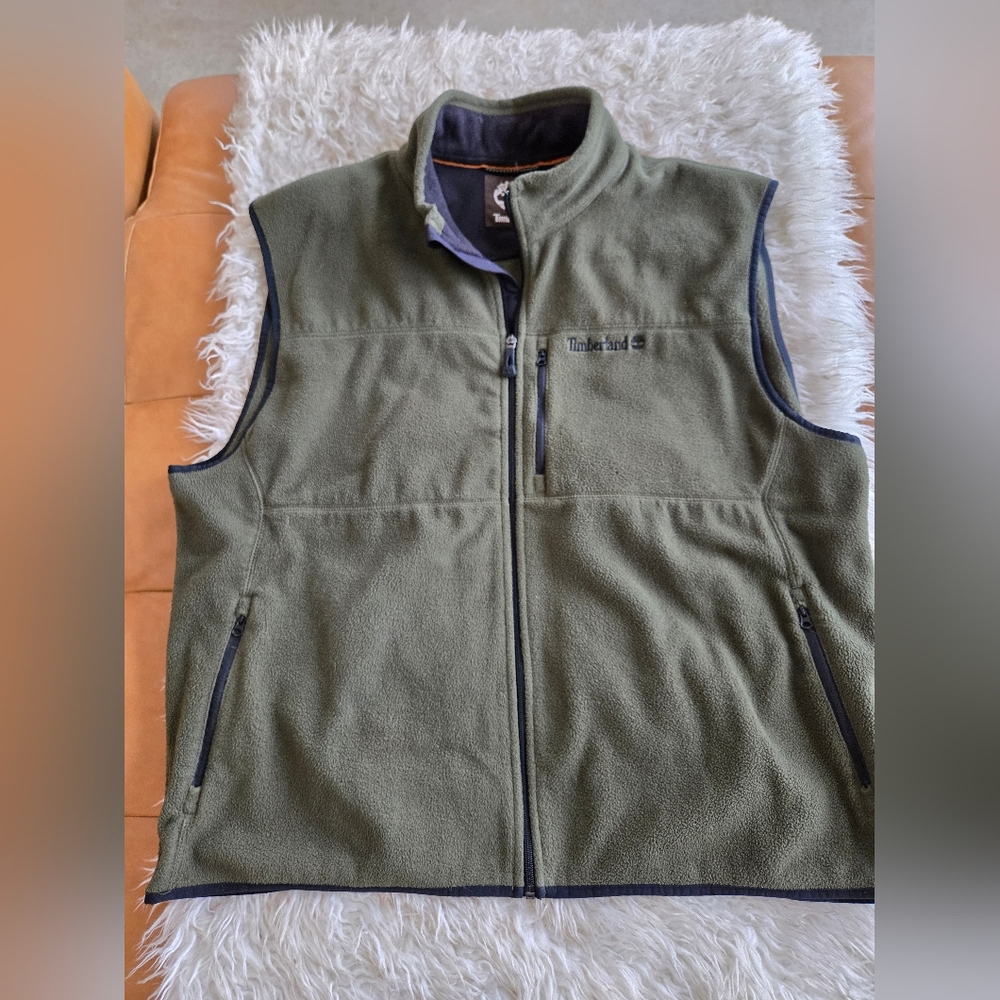 Timberland Men’s Olive Green Fleece Zip Vest - Picture 3 of 6